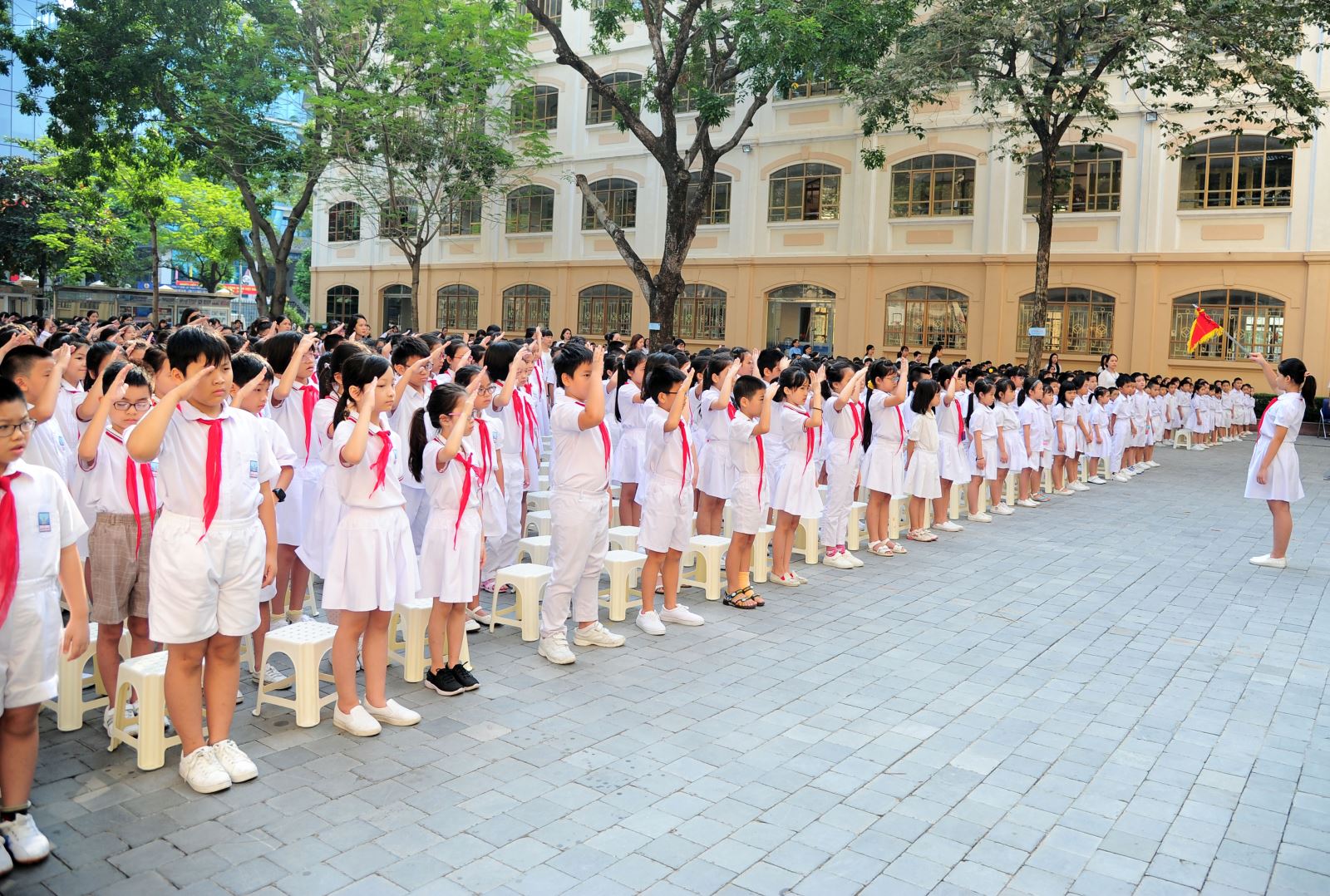 Nguyễn Siêu School Hanoi Vietnam Lễ Chào Cờ Tháng 10 Của Học Sinh Tiểu Học 